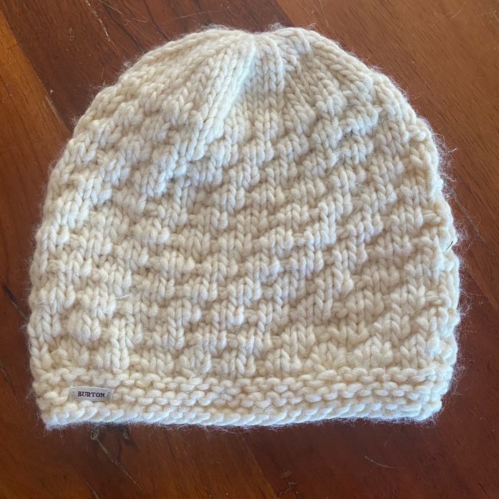 Burton women’s Cream Knit Beanie ski snowboard winter‎